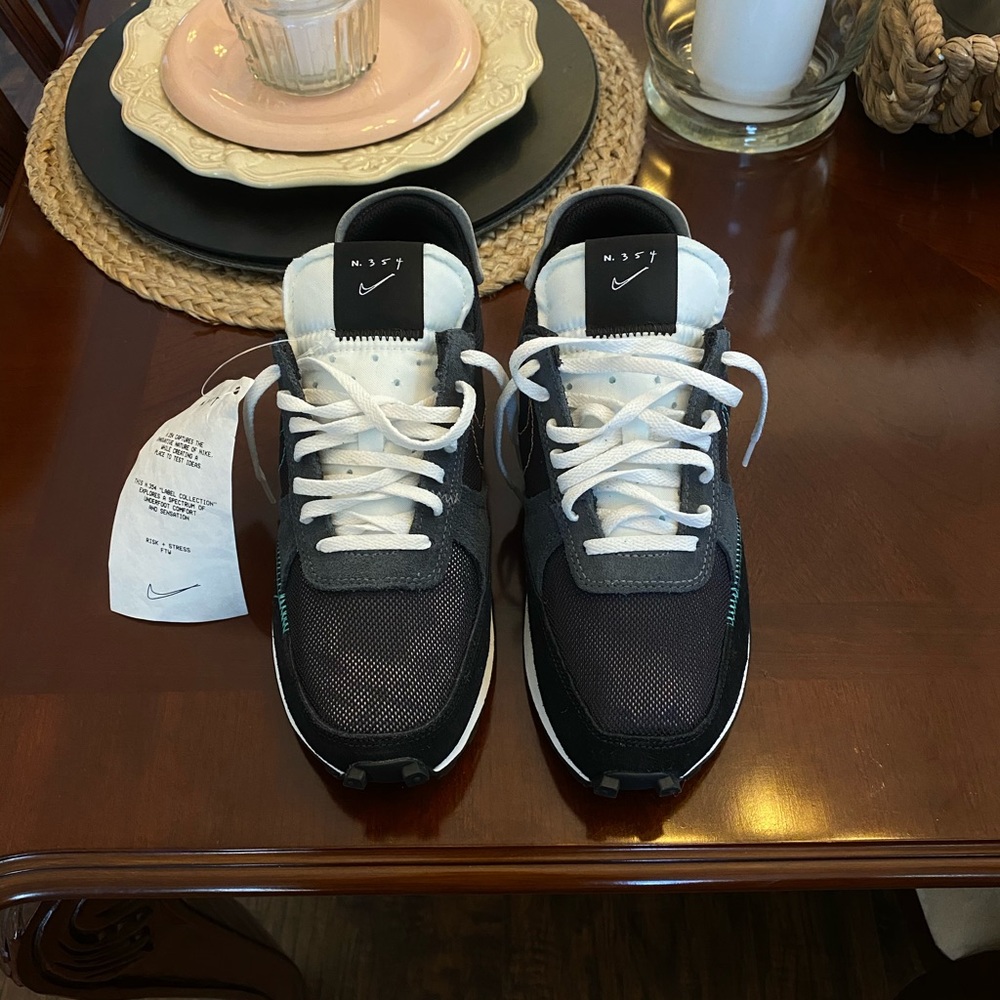 Nike Daybreak Type Shoes